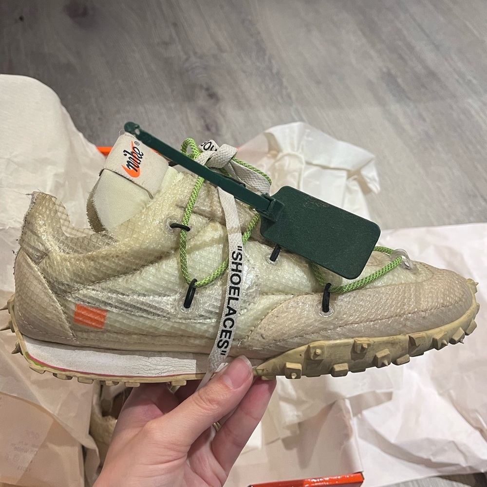 Nike x Off-White Women’s Waffle Racer Sneakers GUC